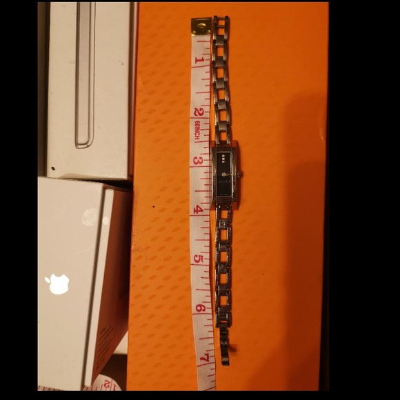 Gucci watch - Picture 5 of 8